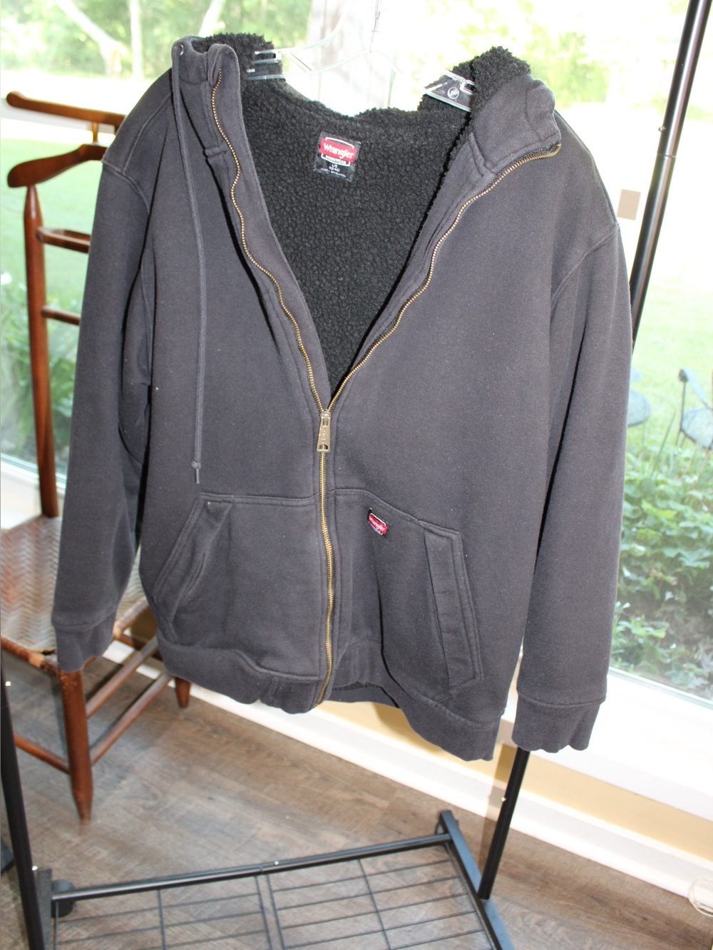 Wrangler Sherpa-Lined Zip Hoodie | Black | Men’s Large | Heavyweight Jacket